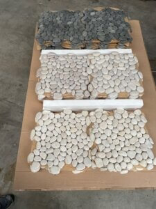 Round Pebbles - White - Ivory - Black